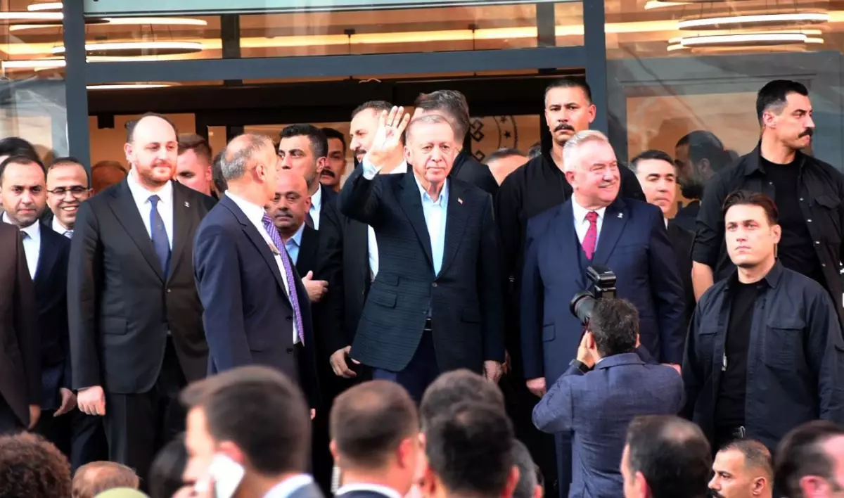 cumhurbaskani erdogan israil attigi imzanin arkasinda durmali rxUrME7A