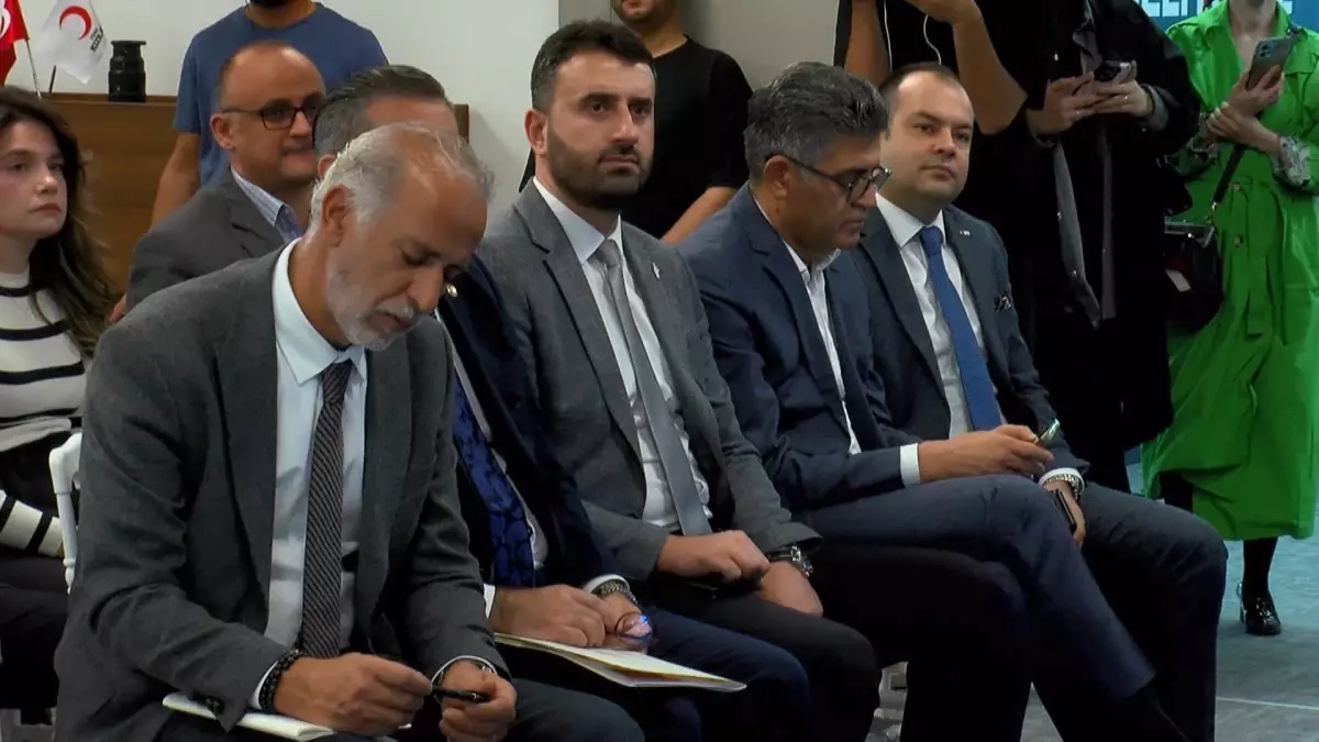 turk kizilaydan gazze icin 304 milyon dolarlik yardim plani 1lIM9p6V.jpg