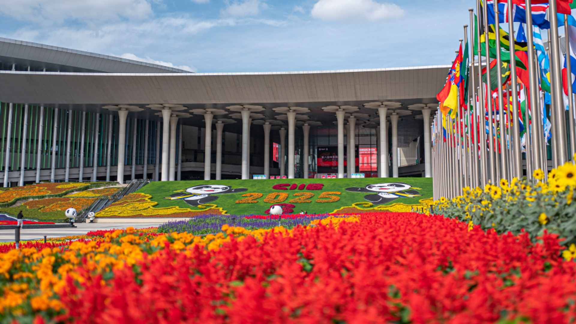 sanghayda dev fuar basladi cin dunyaya kapilarini bir kez daha acti Xu8w4R2x.png