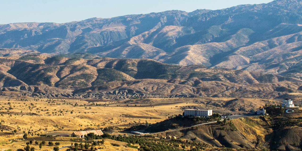 sirnakta bir bolgeye muhimmat imha sebebiyle 10 gunluk giris yasagi 1x6SqLuG.jpg