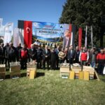 canakkalede-aricilara-kovan-destegi-lTDlt19F