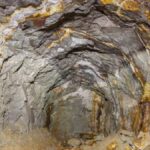 Dağların Derinliklerinde 424 Milyar Dolarlık Hazine Ortaya Çıktı: Külçe Külçe Servet