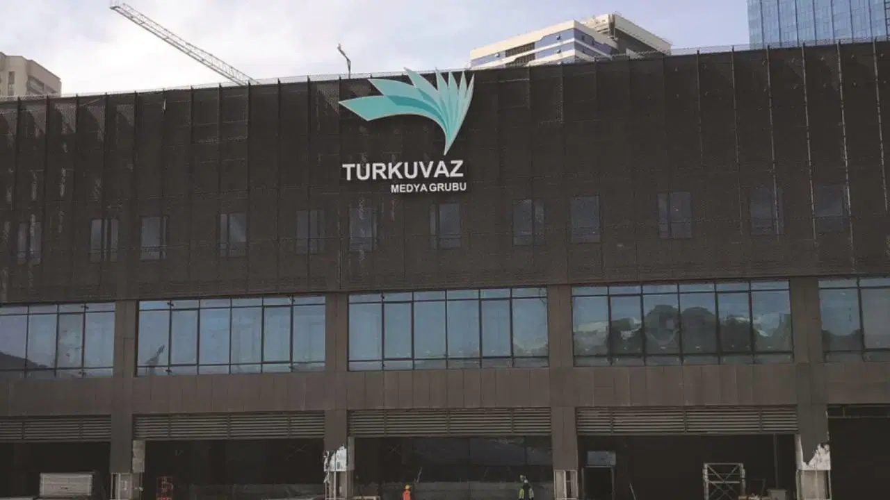 Siber Suçlar’dan ‘Turkuvaz Medya’ hamlesi… Bakanlar araya girdi, mahkeme kararı ertelendi!